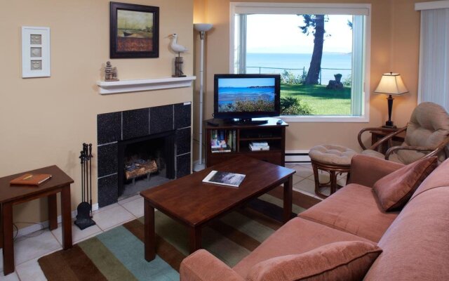 Madrona Beach Resort