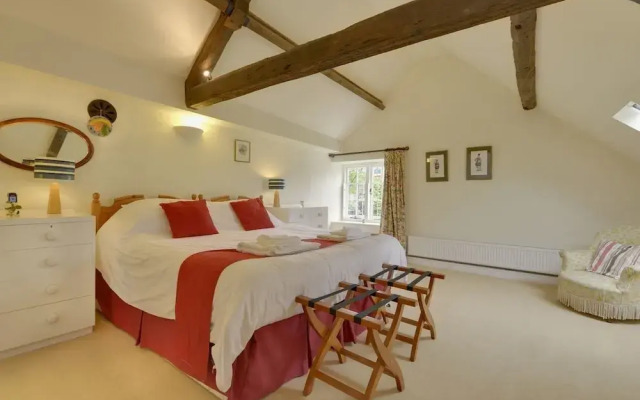 Abbots Manor