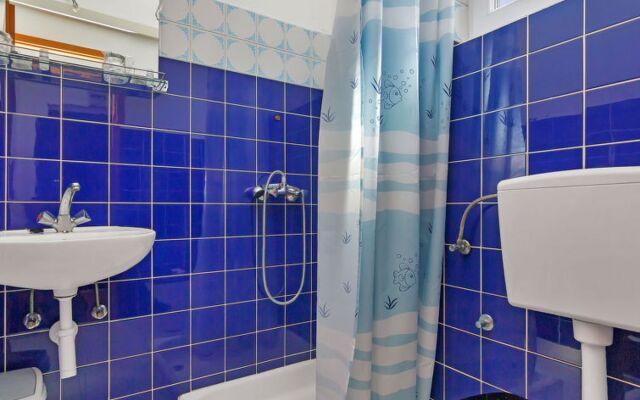Apartment Cico Hvar/Pokrivenik 40602