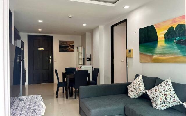 6 37 2 Bedroom 2baths 1 km Walking to Patong Beach