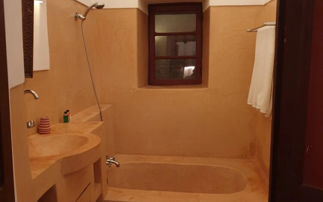 Riad Neela