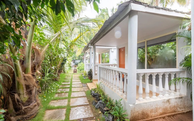 OYO 42083 La Riviere Resort