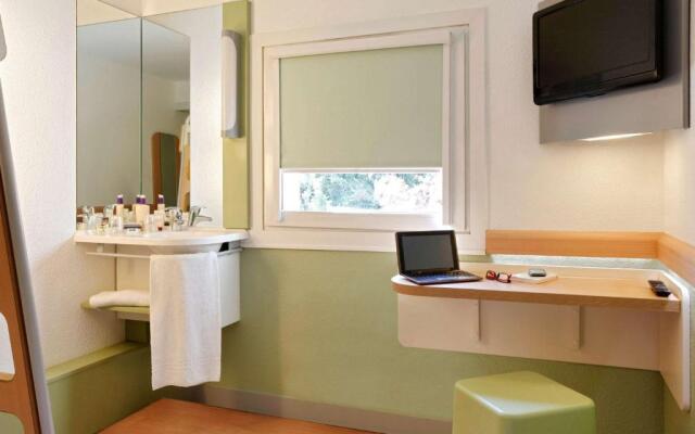 ibis Budget Aix Le Canet