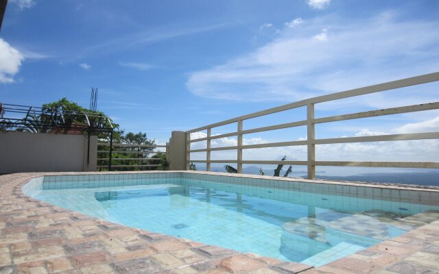 Splash Suites Hotel Tagaytay