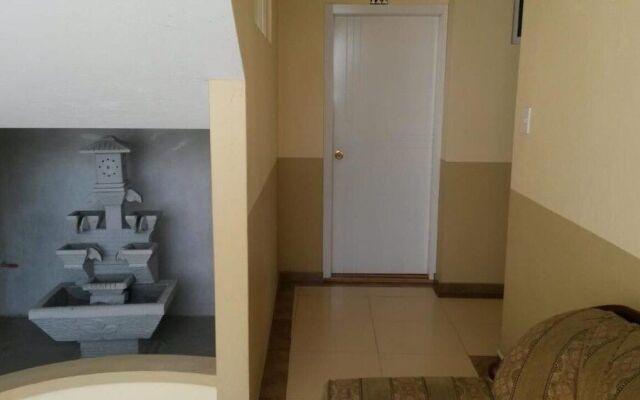 Hostal Puertas del Sol