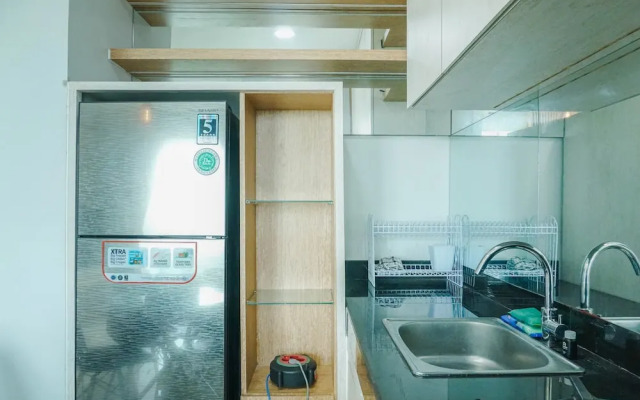 Minimalist And Comfy 1Br Citralake Suites Apartment