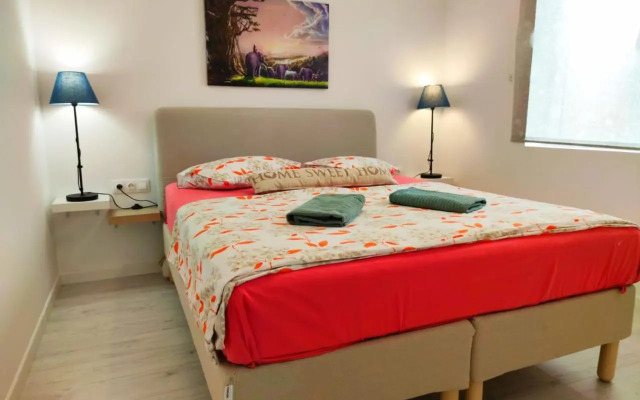 Palaio Faliro Siute Delux Near The Sea