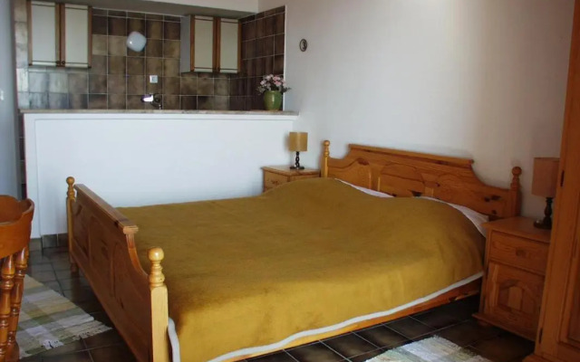 Apartments by the sea Duce, Omis - 945