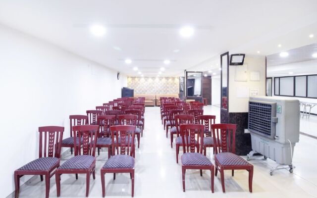 Hotel Imax Inn