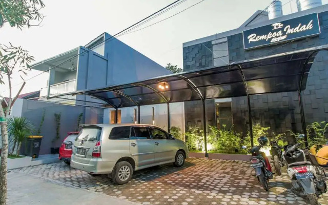 Rempoa Indah by Reddoorz