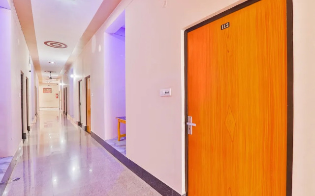 Fabhotel Shree Venkatesh Nileyam