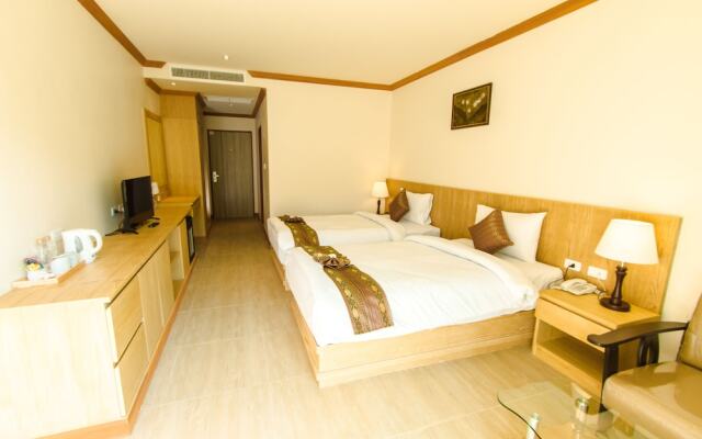 Airport Beach Hotel Phuket