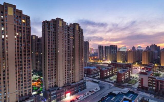 U Plus Hotel  (Xinxiang muye district East High-speed Railway Station)