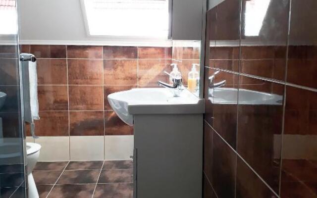 Hőforrás Wellness Vendégház