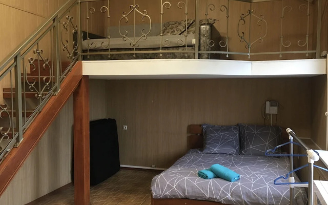 Port House Home Mini Hotel