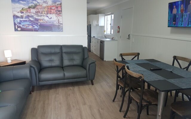 Pelican Caravan Park