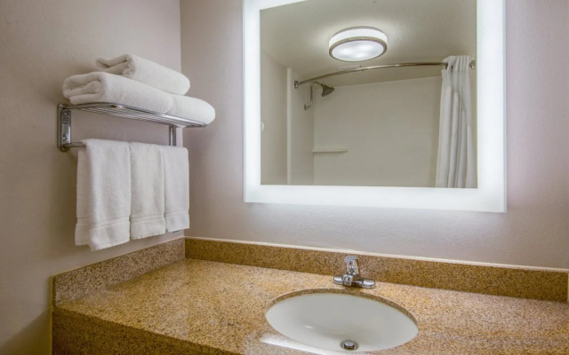 HI Express El Paso Downtown by IHG