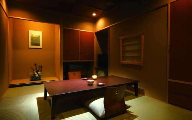 Yokoya Onsen Ryokan