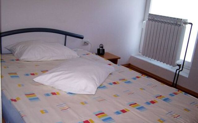 Guesthouse Ivac Inn Zagreb Airport