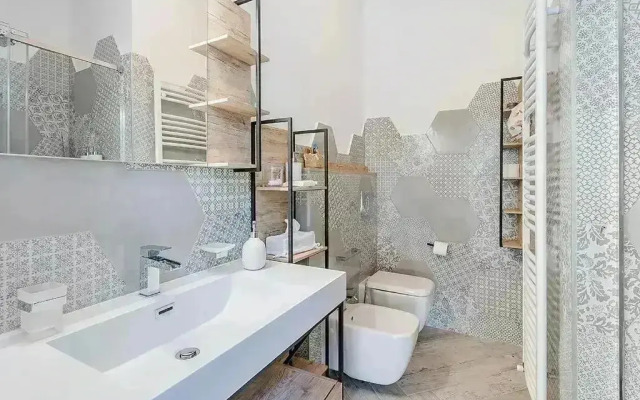 Addicted To Paradise