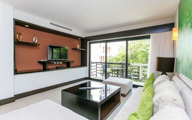 Aldea Thai 30 by Tripintravel