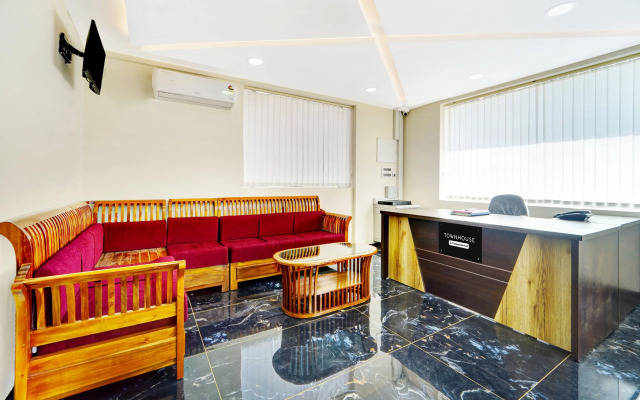 Townhouse Trivandrum Padmanabhaswamy Temple Formerly Rezt N Relaz Inn