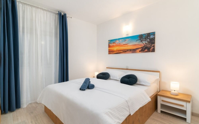 Apartments Lux 3