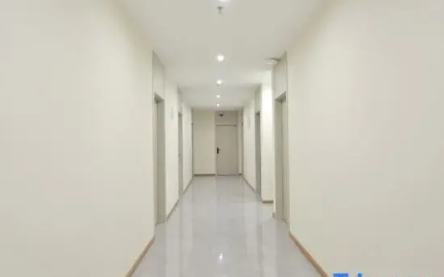 Lixia Pusu Homestay (Meishandong Railway Station Wanda Plaza)