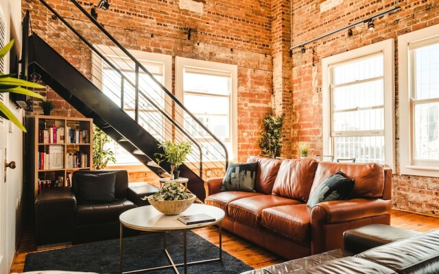 CrashPad on Main Street