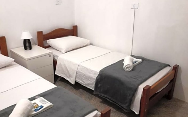 LÍAH Hostel & Suites