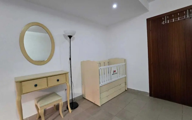 Tirent Apartment-Cozy 2-Bedroom Stay in Don Bosko