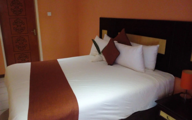 Larissa Hotel