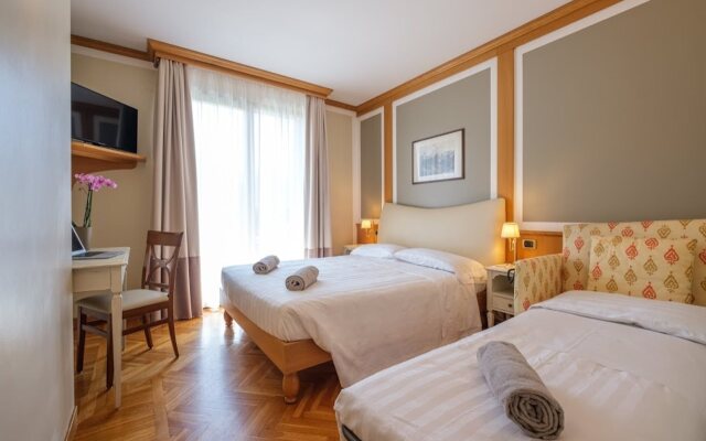 Iseolago Hotel