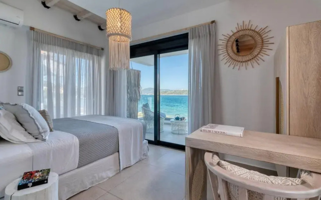 White Rock Villas Lefkada Prestige Villa With Private Pool
