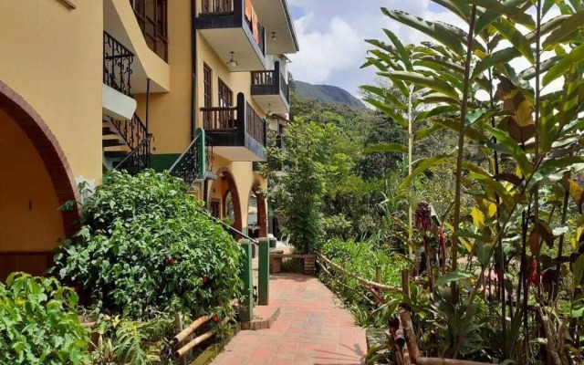 Hotel Esmeralda