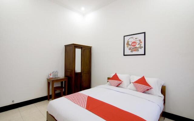 OYO 931 Dara Dewi Homestay