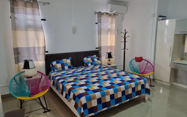 Studio Solitaire Ideal for two Adults - Sea View 1