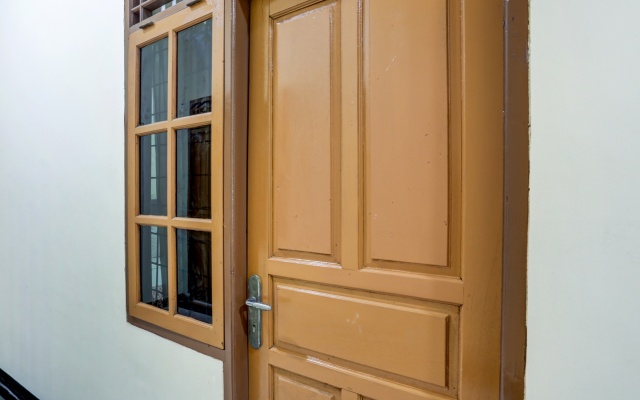 OYO 3767 Permata House