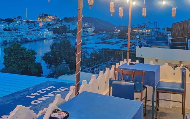 Hotel Dhola Ghat Haweli