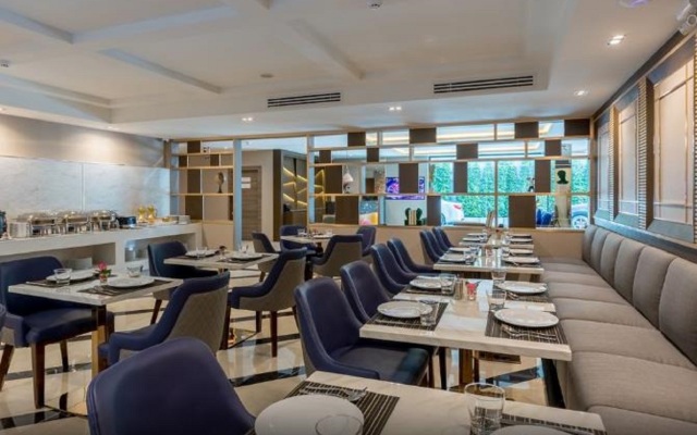 GLOW Sukhumvit 5 by Centropolis
