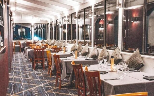 Bernti's Mountain Inn