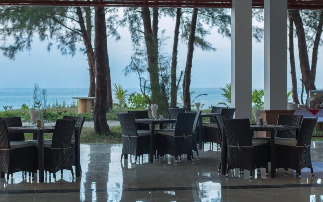 Ngapali Paradise Hotel