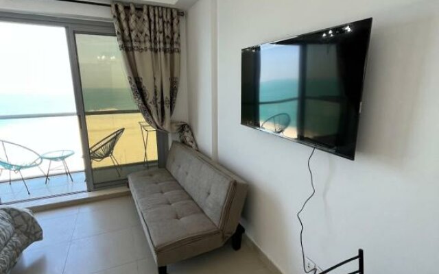 Beautiful Studio Apartment In Al Marjan Island
