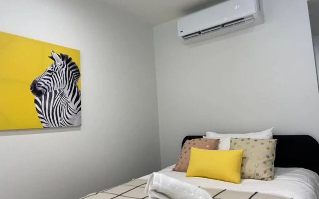 10A Brunswick Living Studio Close to APT and CBD Free Wifi Tram at Doorstep – Guest Rooms – Melbourne
