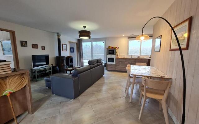 Gîte Jouy-le-Potier, 3 pièces, 4 personnes - FR-1-590-103