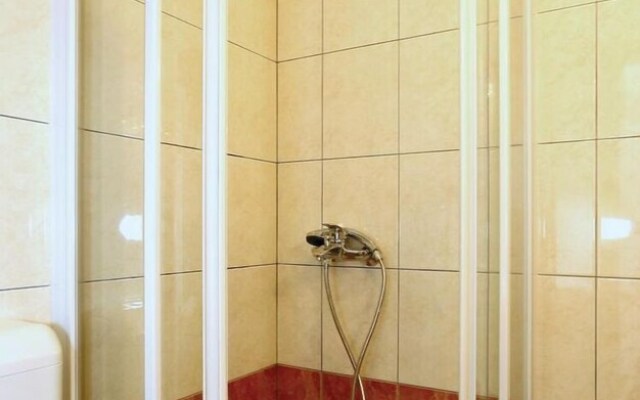 Beautiful Home in Ritosin Brig With Wifi and 2 Bedrooms