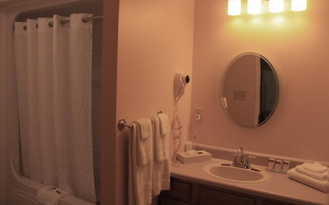 Hampton Falls Inn