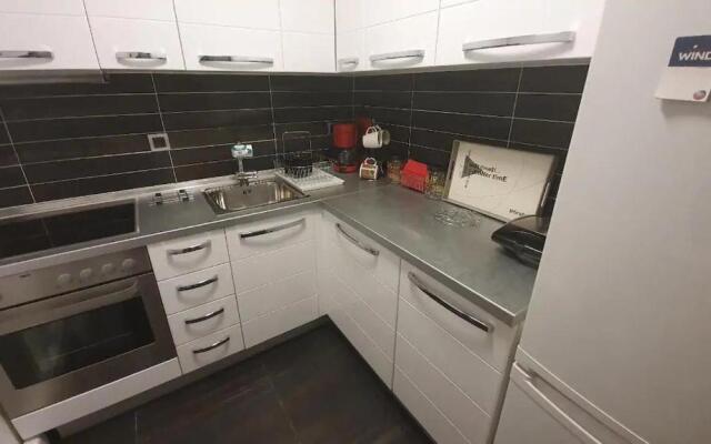 City Center Comfortable Studio Apartment
