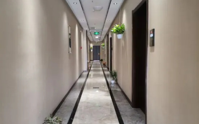 Pebble Motel (Taiyuan South Railway Station Shanxi University)