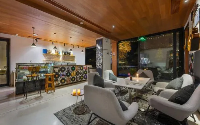 1921 Villa (Hangzhou Xihu Jiuxi Shibajian)